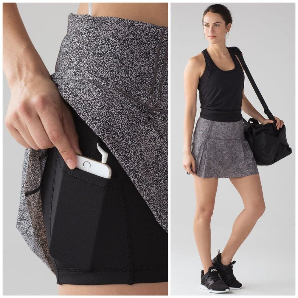 Lululemon Lost In Pace Run Skirt SIZE 4 Tall Sea Spray Alpine White Chrome Black